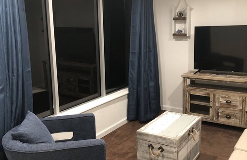Downtown El Paso Apartment | Convenient 1 bedroom near downtown, utep, and local hospitals.