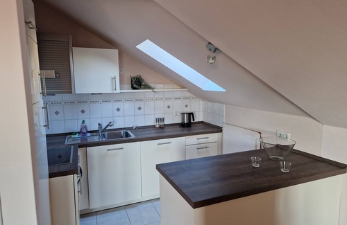 Moerfelden-Walldorf Apartment | Convenient and ideal for Frankfurt Airport, Darmstadt, Mainz and Wiesbaden
