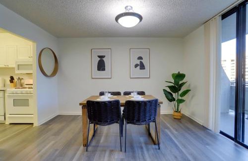 Crystal City Apartment | Convenient Apartment near Metro in Crystal City