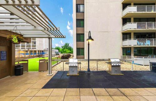 Crystal City Apartment | Convenient Apartment near Metro in Crystal City