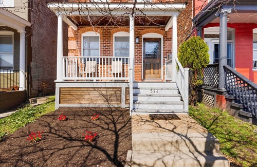 Church Hill House | Convenient Church Hill Home