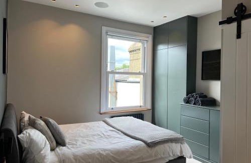 Northcote Apartment | Convenient Clapham Junction Flat