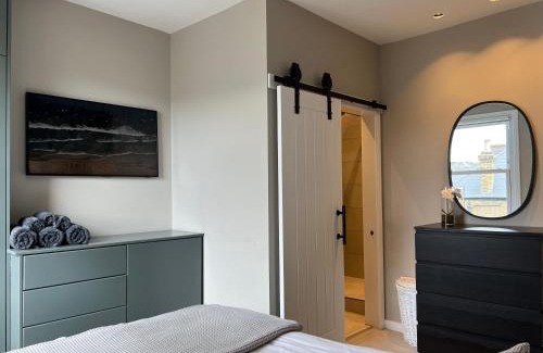 Northcote Apartment | Convenient Clapham Junction Flat