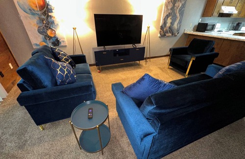 Tallahassee House | Convenient, Clean, Cozy, Cheap 2