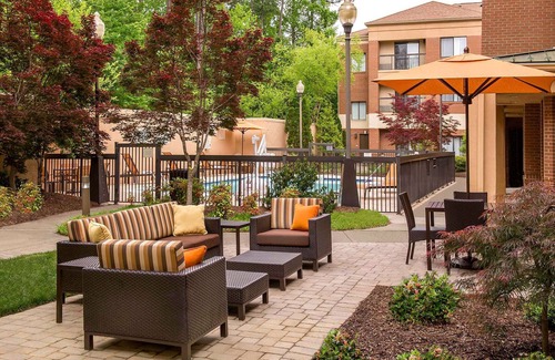 Durham Hotel | Convenient Countryside Stay! Free Parking, Pool, Near Parkside Town Commons