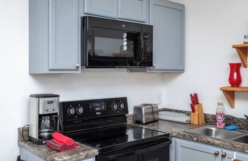 Waynesboro Apartment | Convenient downtown Studio Near SNP, Wineries, Breweries