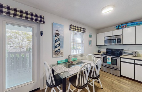 Caine Woods Condo | Convenient first-floor condo with a fully stocked kitchen, WiFi & a private deck