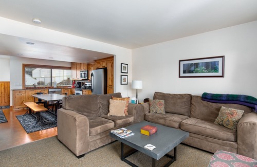 Park Meadows House | Convenient location on shuttle route with fantastic mountain views!