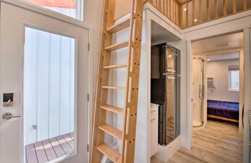 South Salt Lake House | Convenient Salt Lake Tiny Home with Chic Interior!