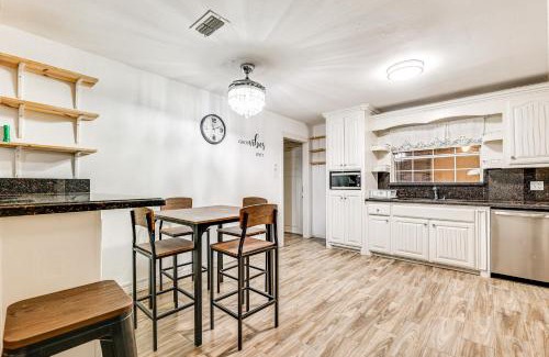 Edinburg House | Convenient, Spacious and Peaceful Home in Edinburg!
