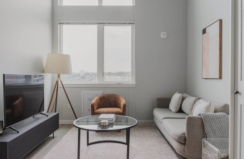 New Tacoma Apartment | Convenient Tacoma Studio w/Fitness Center, Lounge, W/D, by Blueground