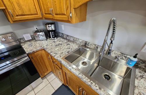 Green Bay House | Convenient to Green Bay's beltline where you can get anywhere in 15 minutes.