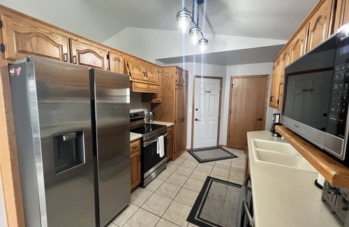 Green Bay House | Convenient to Green Bay's beltline where you can get anywhere in 15 minutes.