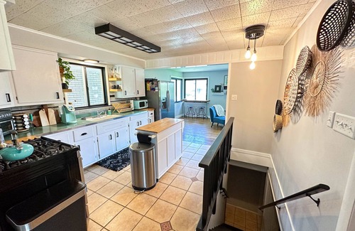 Sewickley House | Conveniently located ranch style home in the North Hills of Pittsburgh!