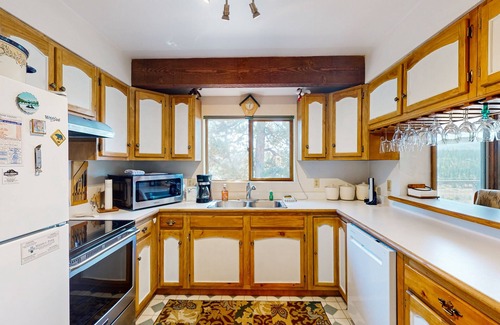 Winter Park Highlands House | Conveniently located home with hot tub and amazing views
