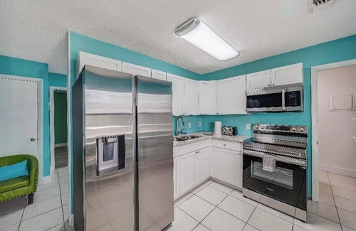 Gulf Lagoon Beach House | Conveniently located 3 block from beach! Rick Seltzer park restroom & lifeguard