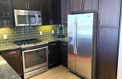 South Central Houston Apartment | Convention Center Downtown Escape