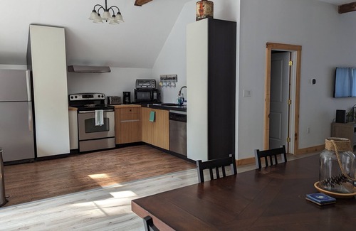 Sanford House | Converted 1800s Horse barn on 2 acres