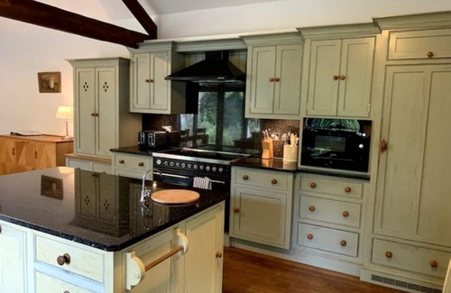 Henfield House | Converted Barn at the foot of the South Downs in four acres of gardens