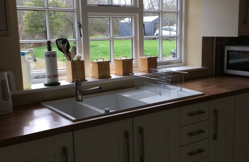 Tonbridge House | Converted Barn in a peaceful rural setting, family friendly, Collier Street TN12