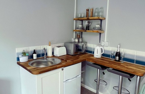 Mablethorpe Cabin | Converted Barn in Popular Seaside Town