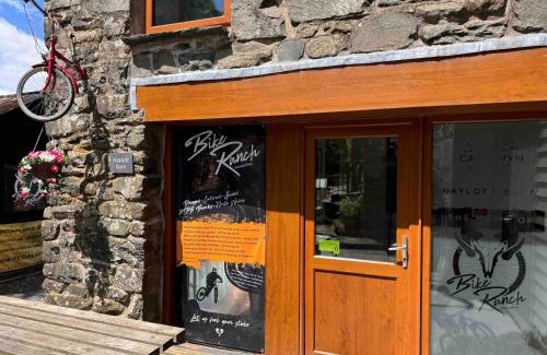 Snowdonia National Park Area House | Converted barn, perfect MTB break, Coed y Brenin