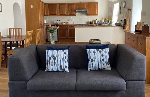 Saint Erth Praze House | Converted Barn, Rural Location, Near Coast, Parking & Dog Friendly