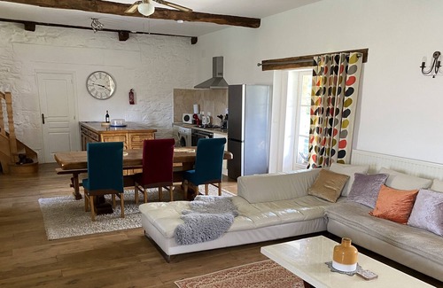 Dompierre-les-Eglises House | converted barn in the heart of the limousine countryside