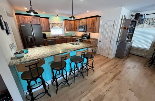 Silver Lake Apartment | Conway Area Waterfront Condo