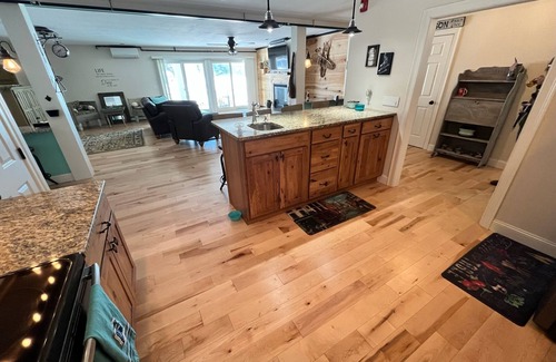 Silver Lake Apartment | Conway Area Waterfront Condo