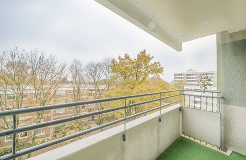 Muhlenberg Apartment | CONZEPTplus - 2 rooms apartment | ID 4321 | WiFi