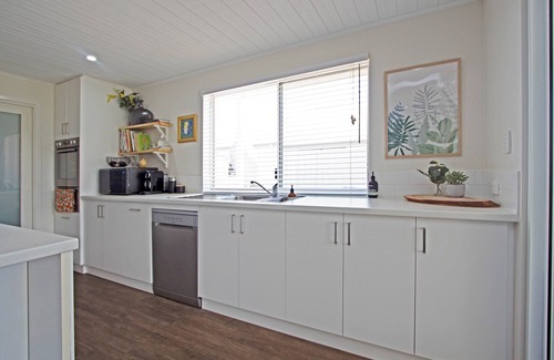Jurien Bay House | Cooinda - You Just Found Your Happy Place!