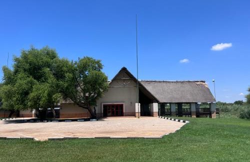 Mahikeng Hotel | Cooke’s Lake Resort