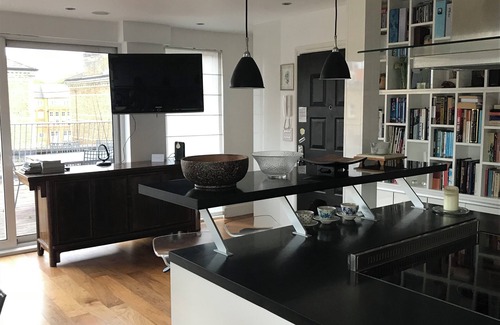St Luke's Apartment | Cool 2-bed penthouse, with a 40 sqm terrace, stunning views on the city