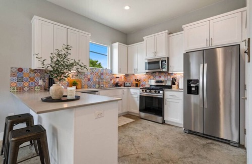 Montopolis Apartment | Cool Austin Hideaway|Cowboy Pool + Stylish Casita