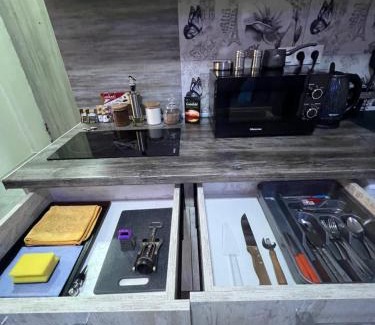 Yerevan Apartment | Cool Blue Interior SELF CHECK IN