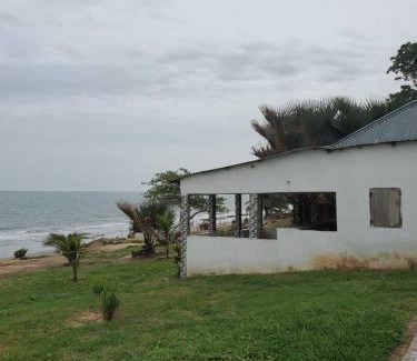 Brufut Bed & Breakfast | COOL DOWN BEACH Bar