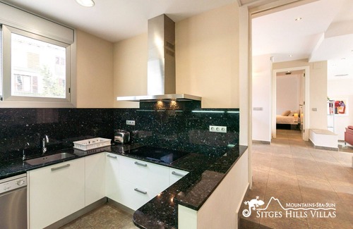 Vallpineda Villa | Cool & Modern Villa Giovanna with A/C & Sea Views