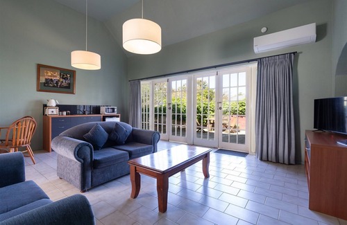Coolangatta Hotel | Coolangatta Estate