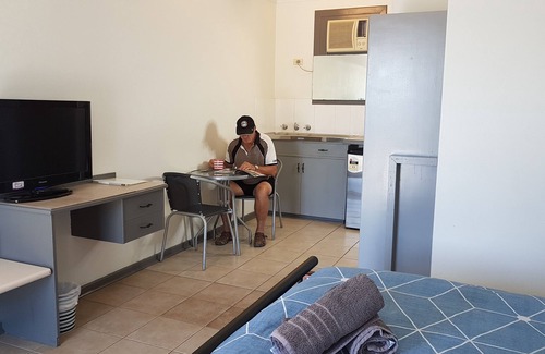 Coolgardie Hotel | Coolgardie GoldRush Motels