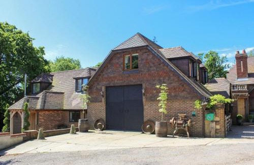 Folkestone House | Coombe Wood Coach House
