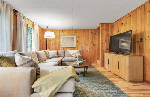 Sunday River Area Ski Chalet | Coombs Village Chalet
