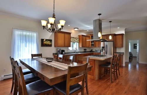 Cooperstown Apartment | Coop Diamonds Luxury Rentals; Sunrise Estates 4