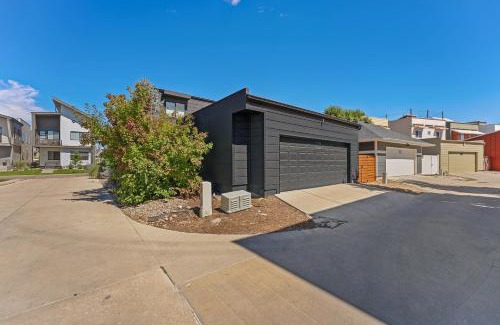 Old Town North House | Coopers North in Old Town - Hot Tub & Pool Table!