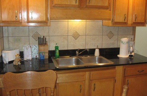 Oneonta Apartment | Cooperstown Baseball Rentals - Dugout Efficiency 1