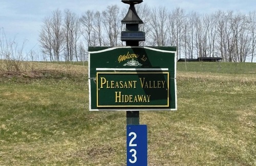Milford Cottage | Cooperstown Dreams Park, All Star Village & Hall of Fame cottage rental.