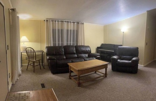 Cooperstown - Otsego Lake House | Cooperstown Shadow Brook Campground Cottage