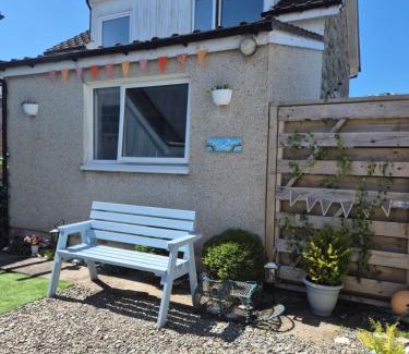 Kilmun House | Coorie Braw Cottage