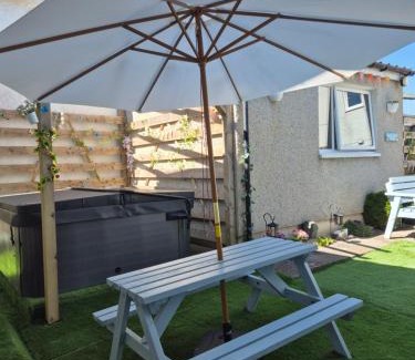 Kilmun House | Coorie Braw Cottage