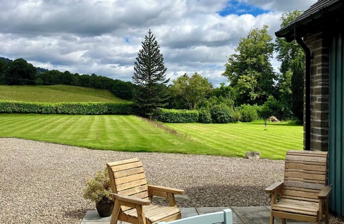 Pitlochry House | Coorie in!